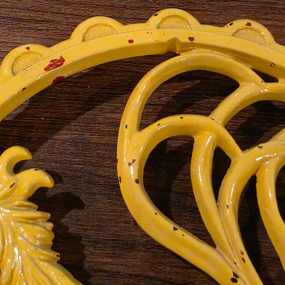 Vintage Sexton Yellow Cast Metal Rooster Trivet Farmhouse Kitchen Wall Decor 9in - Picture 9 of 12